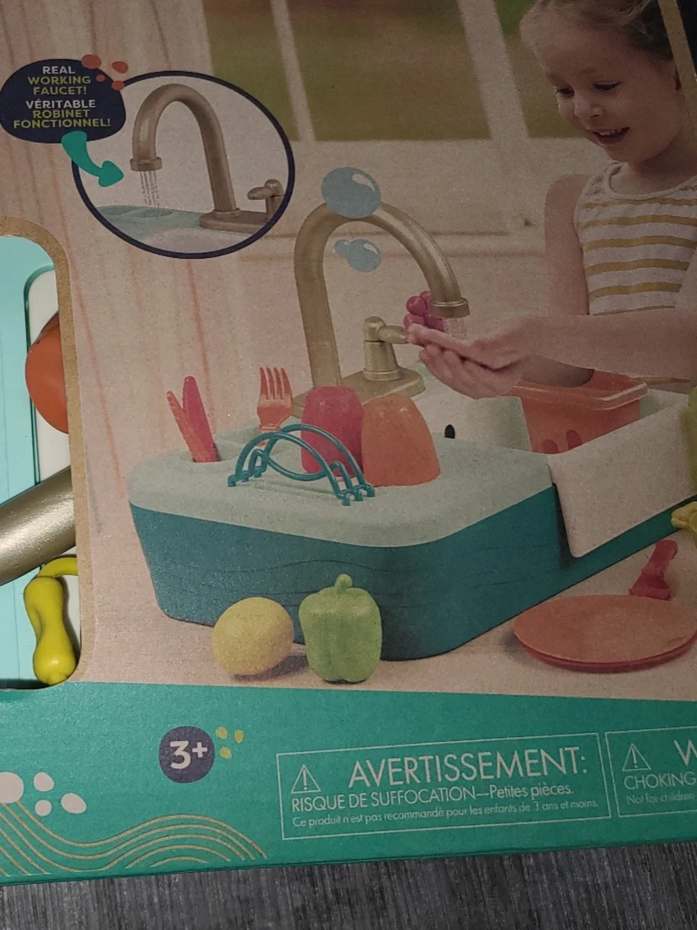 B. toys Play Sink, Splash-n-Scrub Sink with Running Water Faucet | Toy kitchen s